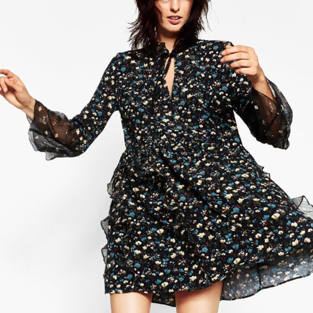 Zara Loose Ditsy Floral Short Dress
